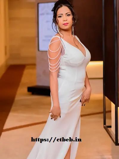 Female Escort in Hyderabad